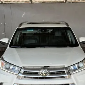 Toyota Highlander 2017