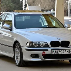 BMW E39 2002