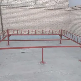 ПРОДАЁТСЯ  ТАПЧАН