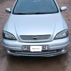 Opel Astra 2000