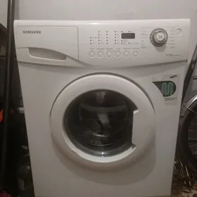 Продам машинку Samsung 4.5