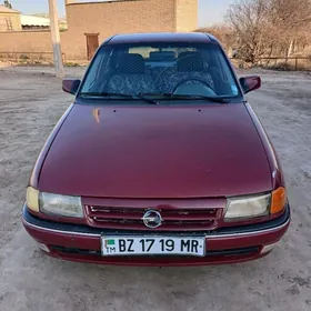 Opel Astra 1992