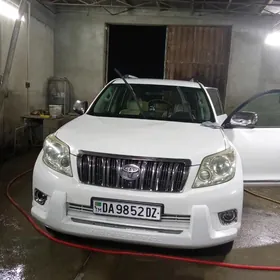 Toyota Land Cruiser Prado 2010