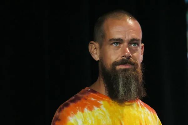 Сооснователь Twitter уволит почти половину сотрудников своей новой компании из-за внедрения ИИ