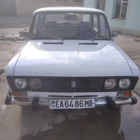 Lada 2107 1983