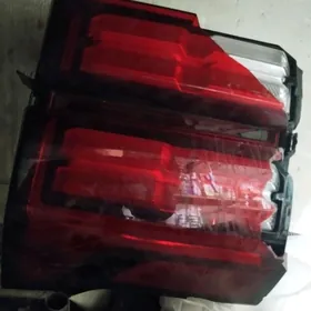 kia sarento fara yzy