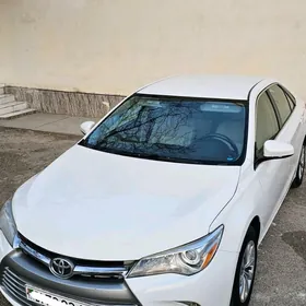 Toyota Camry 2016