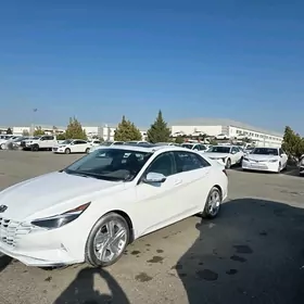 Hyundai Elantra 2023