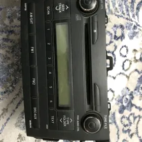 magnitofon corolla 2011