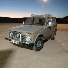Lada Niva 1990
