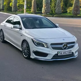 Mercedes-Benz CLA 2013