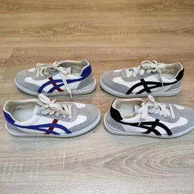 Спортивные Кеды