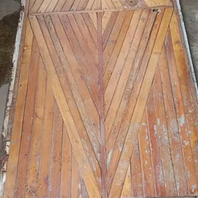 железная дверь