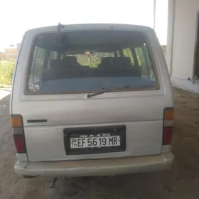 Toyota Hiace 1989