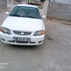 Kia Sephia 2001