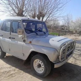 UAZ Profi 2003
