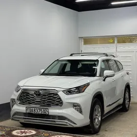 Toyota Highlander 2020