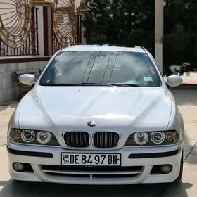 BMW E39 2002