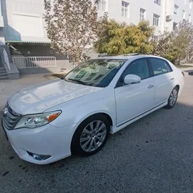 Toyota Avalon 2011