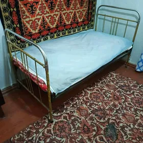 Кровать Железная