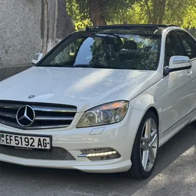 Mercedes-Benz C350 2009