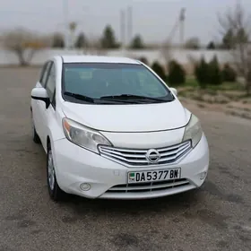 Nissan Versa Note 2013