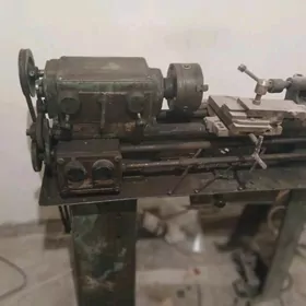 такарни станок