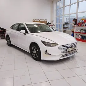 Hyundai Sonata Hybrid 2022