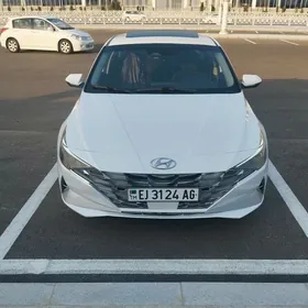 Hyundai Elantra 2021