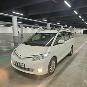 Toyota Previa 2013
