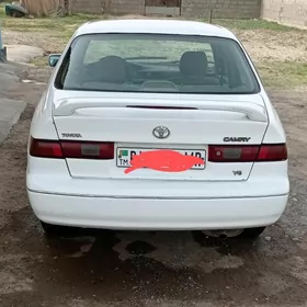 Toyota Camry 1997