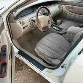Toyota Avalon 2004