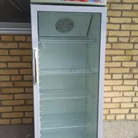 Холодильник и морозильники