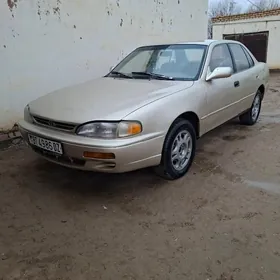 Toyota Camry 1995