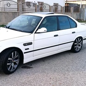 BMW 528 1989