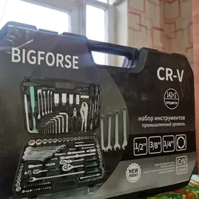 Набор инструментов для машин