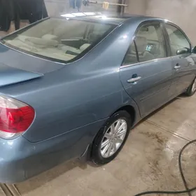 Toyota Camry 2003