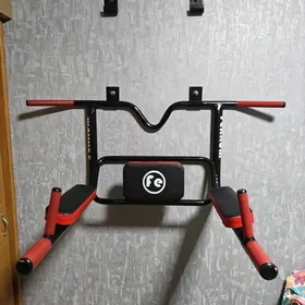 турник и брус