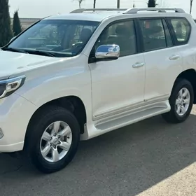 Toyota Land Cruiser Prado 2015