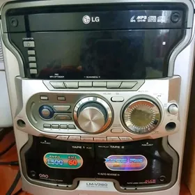 Музыкальный центр LG (sentr)