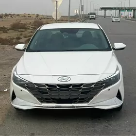 Hyundai Elantra 2021
