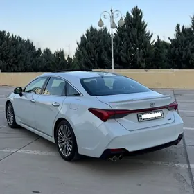 Toyota Avalon 2020