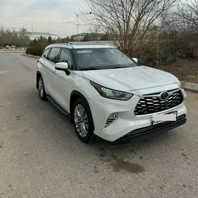 Toyota Highlander 2020