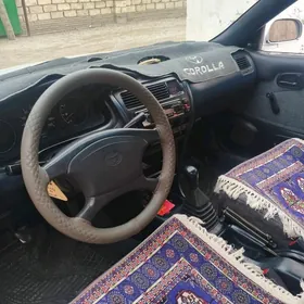 Toyota Corolla 1995