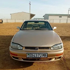 Toyota Camry 1993
