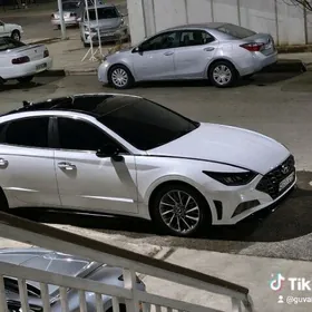 Hyundai Sonata 2020