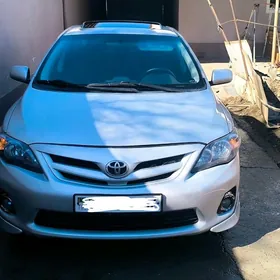 Toyota Corolla 2012