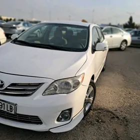 Toyota Corolla 2011