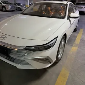 Hyundai Elantra 2026