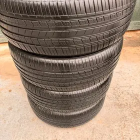 215/60r16
